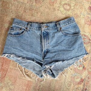 Levi’s Classic Relaxed 550 Denim Shorts